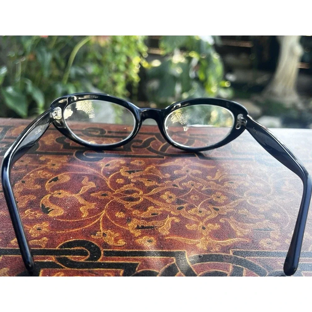 Vintage 1960s Cameo Black Rhinestone Cat Eye Eyeglass Frames USA 46/20 5½